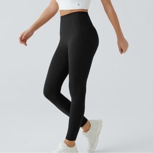 Halara SoCinched Ultrasculpt 7/8 Length